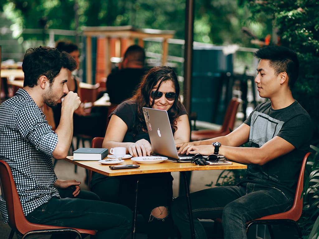 The Benefits of Peer Mentorship for College Students