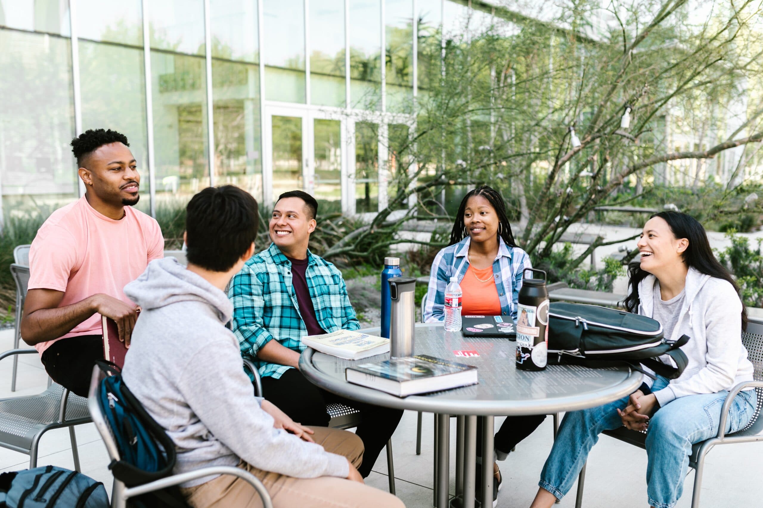 5 Benefits of Peer Mentorship in College